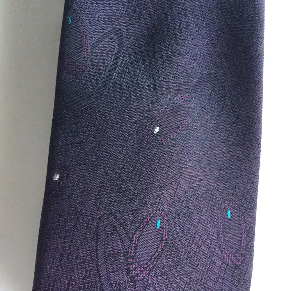 The American Edition Mens Maroon Neck Tie Polyester Silk Blend Made USA